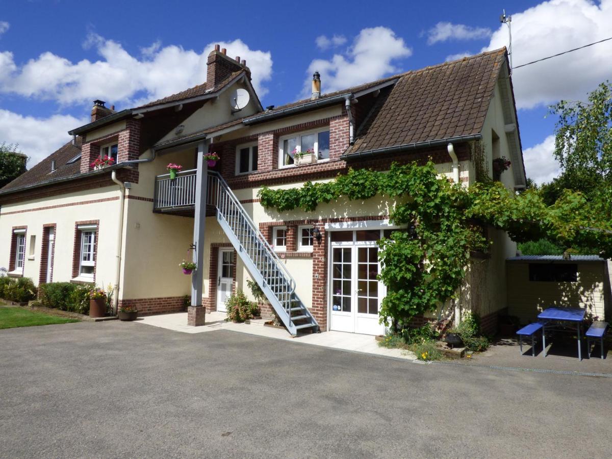 La Fontainoise Bed & Breakfast Fontaine-sur-Somme Bagian luar foto